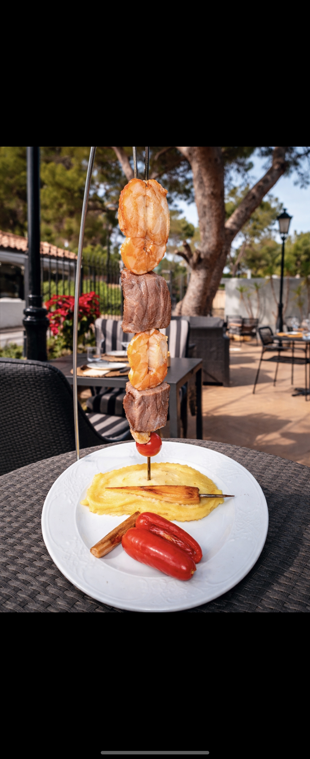 Brocheta de Salmón, Atún y Gambas